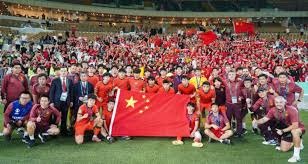 德州扑克 MTT：解析锦标赛中后期“Ante（前注）”对起手牌范围的剧烈扩张作用。（德州扑克 MTT：详解锦标赛中后期前注（Ante）如何显著扩张起手牌范围）